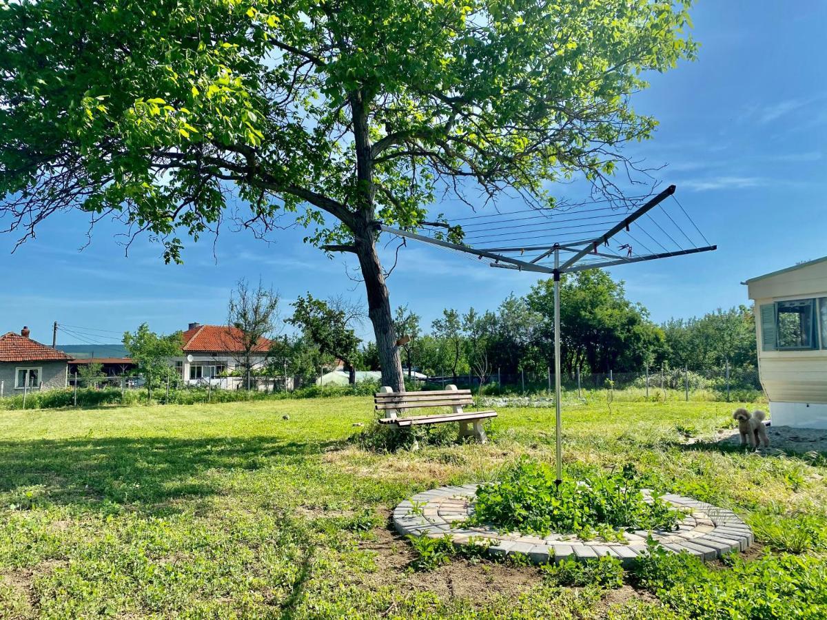 Caravans 10 Min To Tsonevo Lake & 35 Min To Black Sea Exterior foto